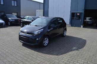 Unfallwagen Kia Picanto 1.0 COMFORTLINE KLIMA 2022/1