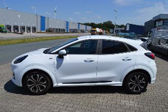 Ford Puma Ford Puma ST-Line Mild Hybrid Full led Navi Digital cocpit picture 2