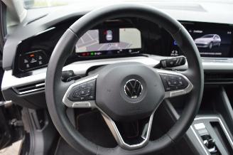 Volkswagen Golf VIII Lim. Life eTSI DSG AUTOMATIK picture 12