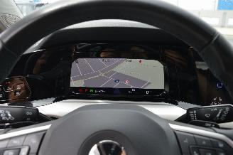 Volkswagen Golf VIII Lim. Life eTSI DSG AUTOMATIK picture 11