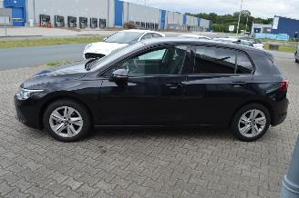Volkswagen Golf VIII Lim. Life eTSI DSG AUTOMATIK picture 8