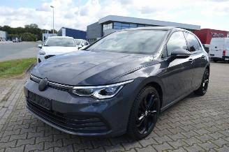 Schadeauto Volkswagen Golf Volkswagen Golf VIII Life 2,0 Tdi Panorama IQlight Acc Pdc 2020/8
