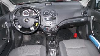 Chevrolet Aveo  picture 10