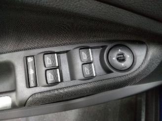 Ford Grand C-Max  picture 14
