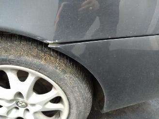 Alfa Romeo 156  picture 4