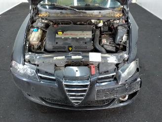 Alfa Romeo 156  picture 2