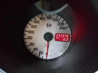 Alfa Romeo 156  picture 23