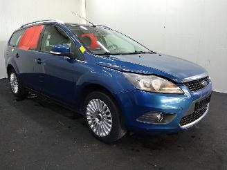 skadebil auto Ford Focus  2010/1