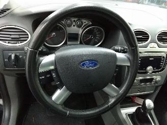 Ford Focus  picture 4