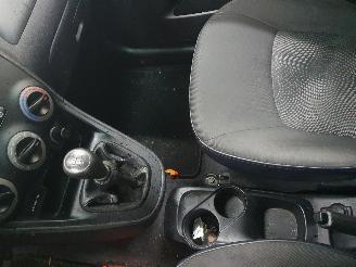 Hyundai I-10  picture 39