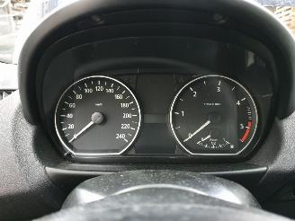 BMW 1-serie  picture 9