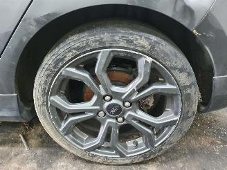 Ford Fiesta  picture 15
