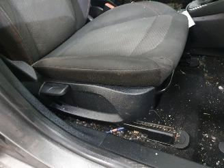 Ford Fiesta  picture 10