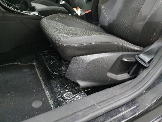 Ford Fiesta  picture 26