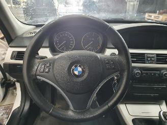 BMW 3-serie  picture 15