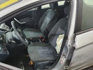 Ford Fiesta  picture 35