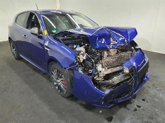 Sloopauto Alfa Romeo Giulietta 1.4 T Exclusive 2014/10