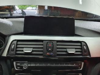 BMW 4-serie F32 440i Cent Hi Exec picture 37