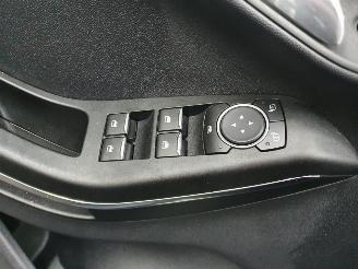Ford Fiesta  picture 20
