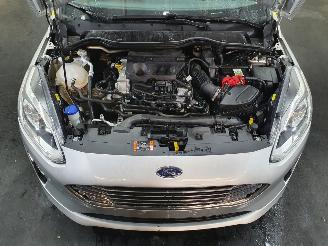 Ford Fiesta  picture 11