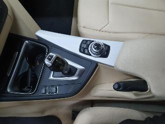 BMW 3-serie F30 320I picture 14