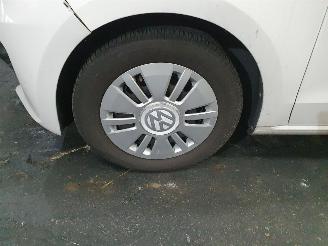 Volkswagen Up! Move picture 10