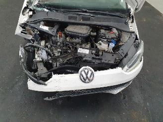 Volkswagen Up! Move picture 15