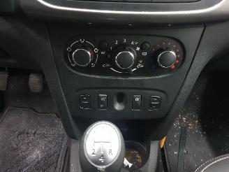 Dacia Logan K52 0.9 TCe Prestige picture 13