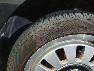 Volkswagen Up! High Up! picture 18