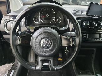 Volkswagen Up! High Up! picture 19