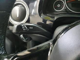 Volkswagen Up! High Up! picture 28