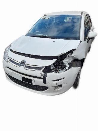 Vrakbiler auto Citroën C3 VTR+ 2015/1