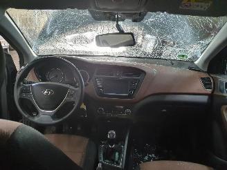 Hyundai I-20 1.0 T-GDI Comfort picture 13