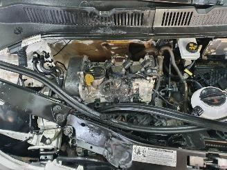 Volkswagen Up! 1.0 Take picture 19