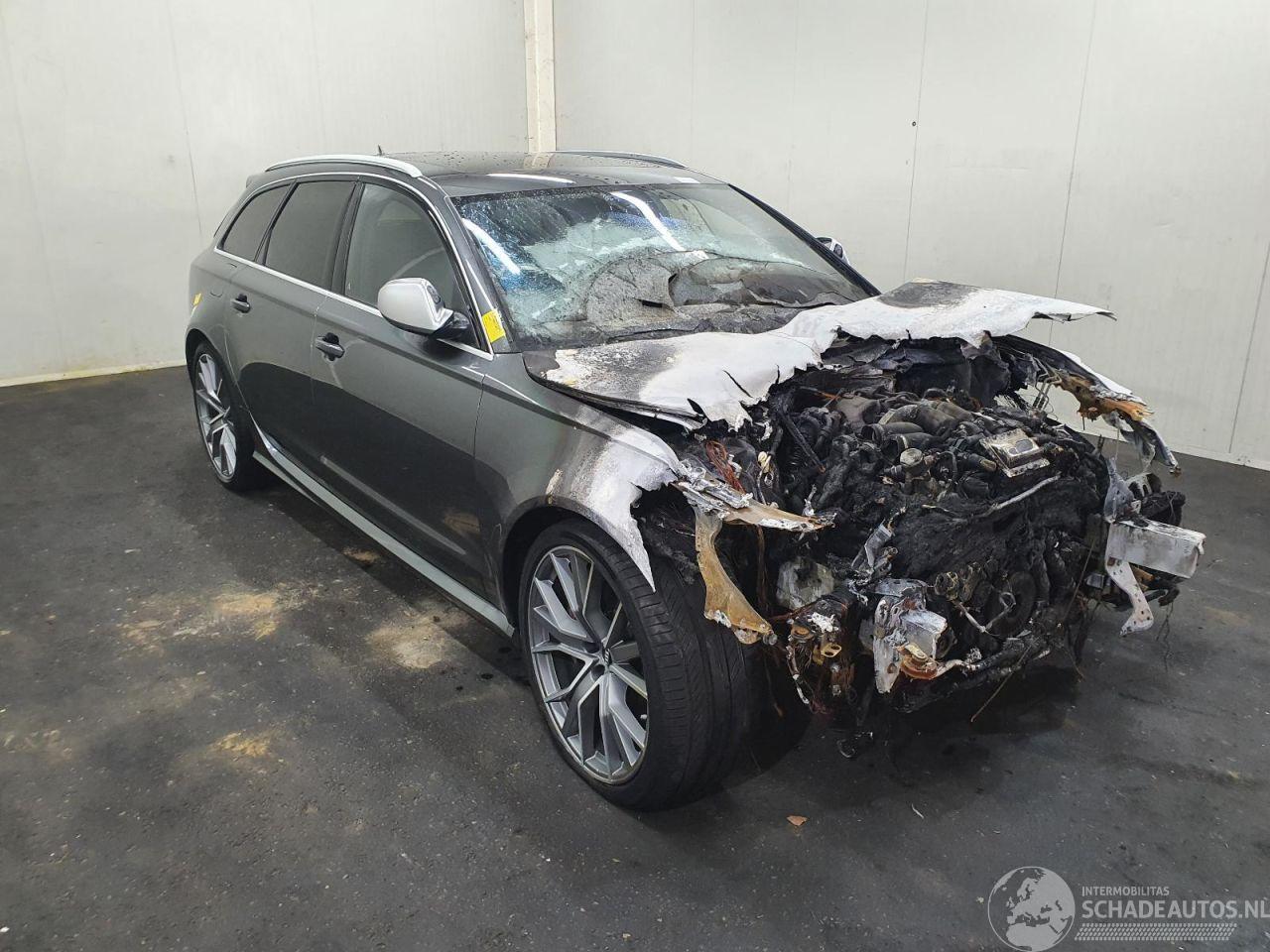 Audi A6 4G RS6 Plus Avant Quattro 4.0