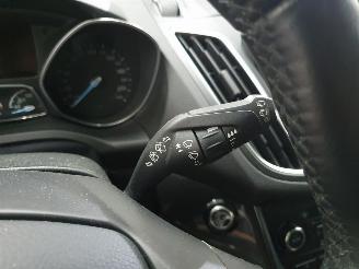 Ford C-Max 1.0 Ecoboost Titanium picture 18