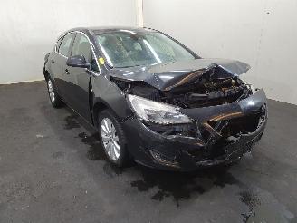 Autoverwertung Opel Astra J 1.4 Cosmo 2011/8