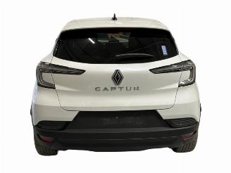 Renault Captur  picture 3