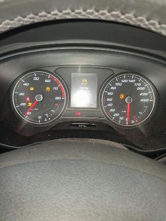 Uttjänta bilar auto Seat Leon 5F8 ST Stylance 2015/10