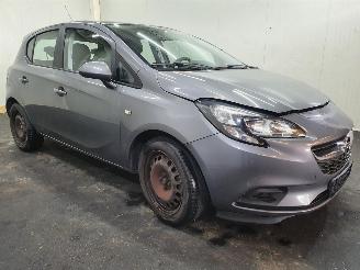 skadebil auto Opel Corsa P68 2015/6