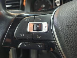 Volkswagen Polo AW1 1.0 BlueMotion Technology picture 33