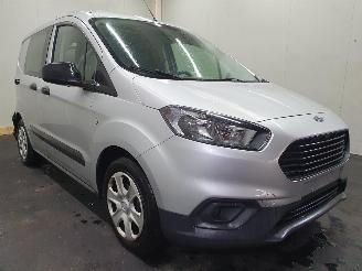 skadebil auto Ford Transit Courier Van 1.0 EcoBoost Trend 2019/3