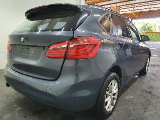BMW 2-serie F45 218i Active Tourer picture 6