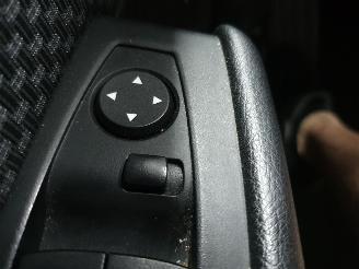 BMW 2-serie F45 218i Active Tourer picture 9