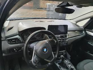 BMW 2-serie F45 218i Active Tourer picture 25