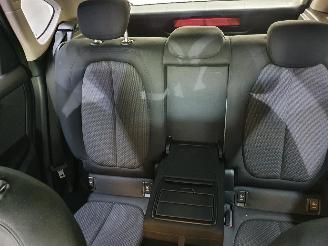 BMW 2-serie F45 218i Active Tourer picture 31