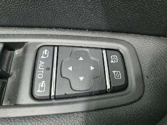 Renault Captur J87 1.2TCe Intens picture 19