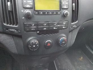 Hyundai I-30  picture 16