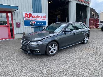 uszkodzony samochody osobowe Audi A4 Avant  2010/1