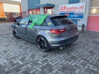 Audi A3 A3 Sportback (8VA/8VF), Hatchback 5-drs, 2012 / 2020 1.8 TFSI 16V Quattro picture 3